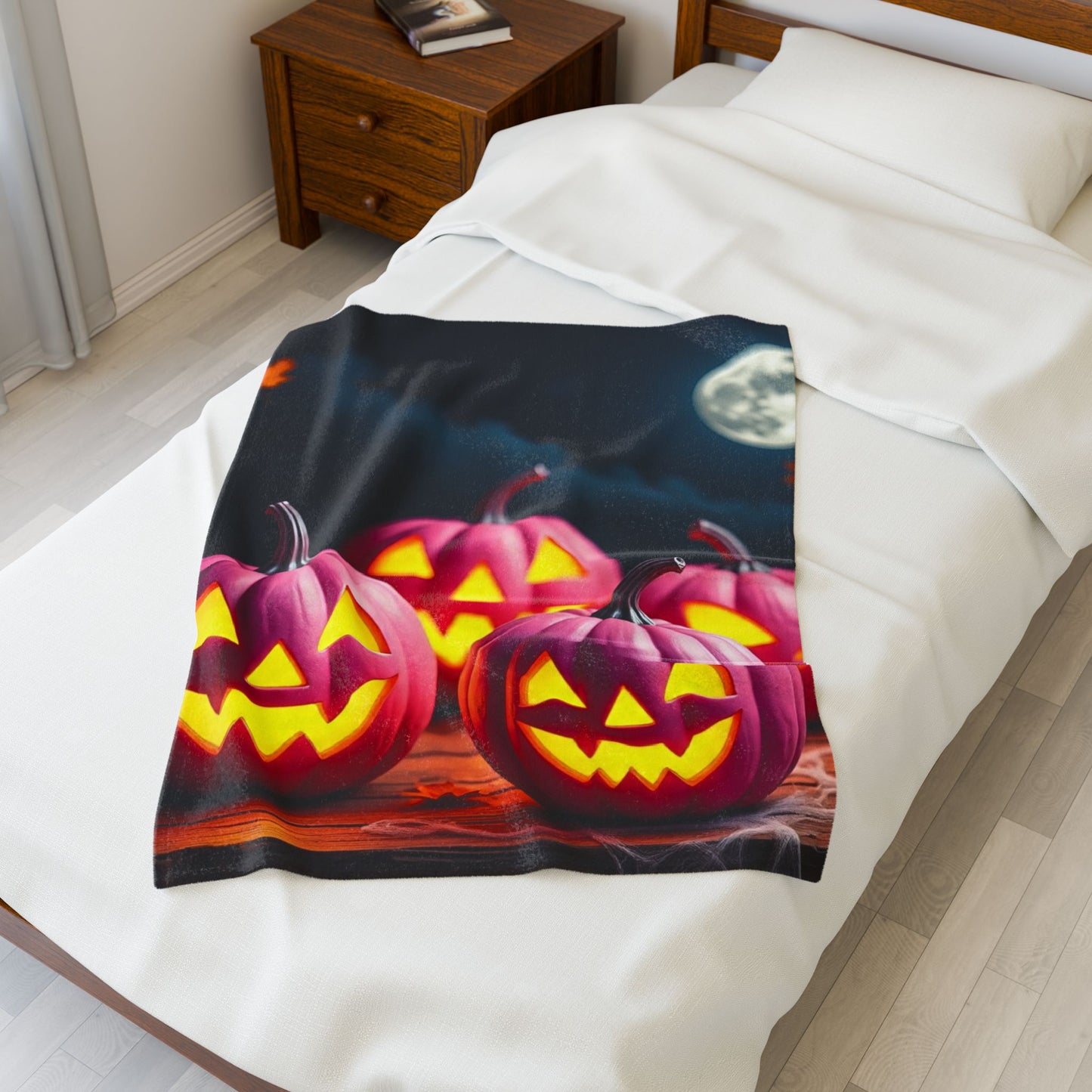 The Rosy Pumpkin Slumber Wrap Plush Blanket – Spooky Cute Halloween Throw