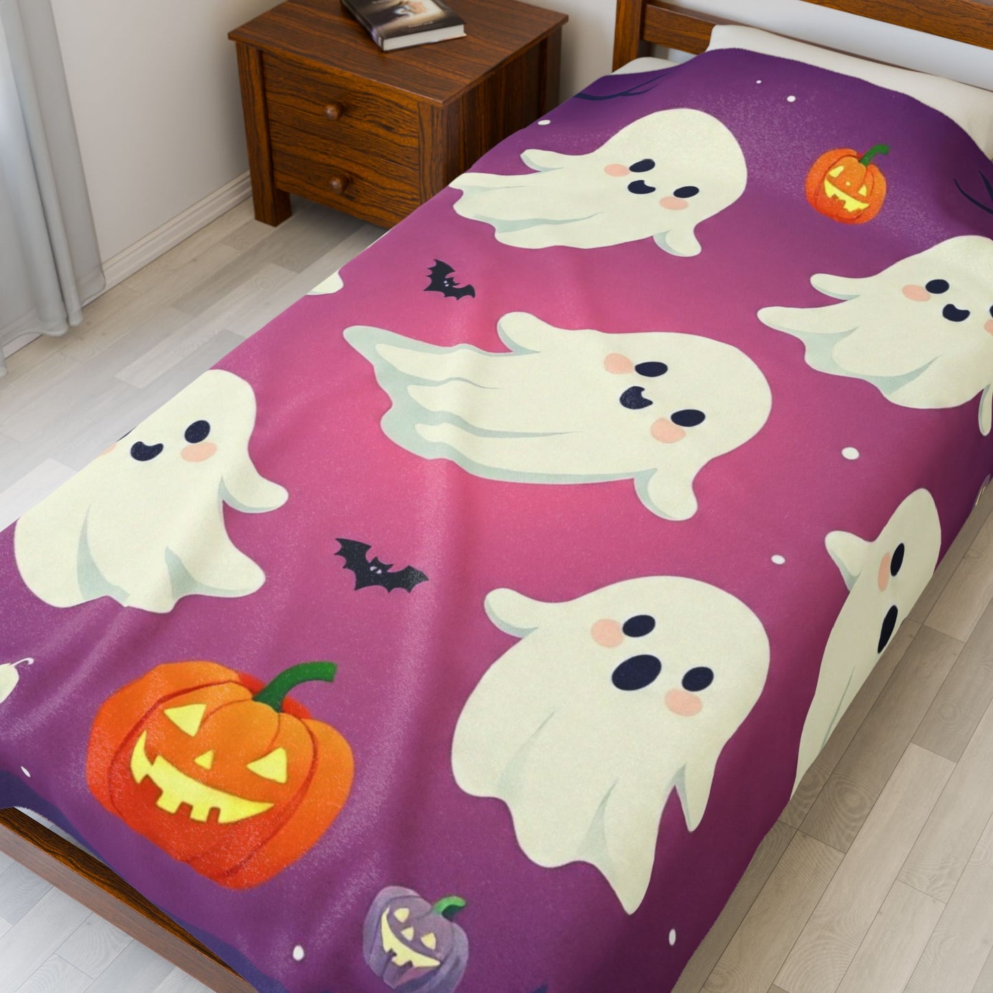 The Fa-boo-lous Plush Blanket – Spooky Cute Halloween Throw Blanket
