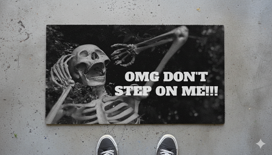 OMG Don’t Step on Me Welcome Mat – Funny Spooky Horror Doormat
